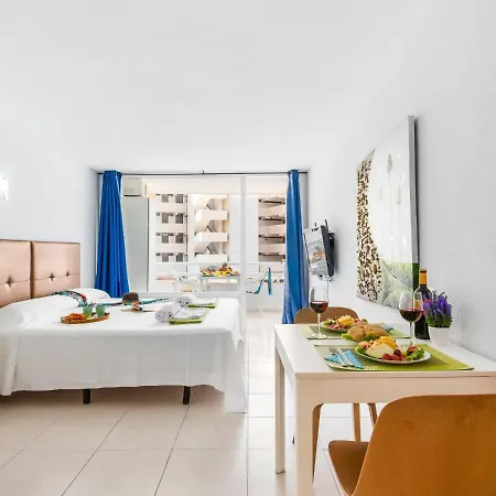 320 Bright Accommodation, Sea View, Wi Fi And Pool * Playa de las Américas