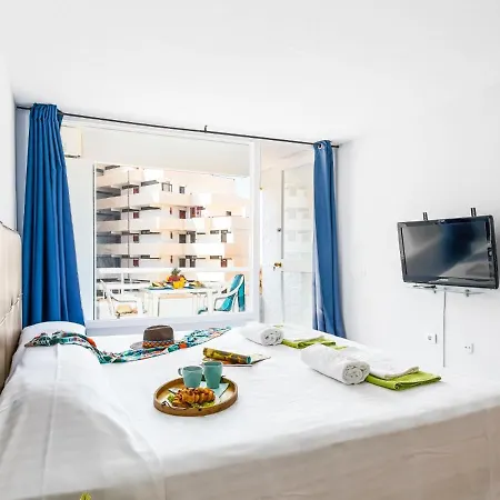 320 Bright Accommodation, Sea View, Wi Fi And Pool * Playa de las Américas